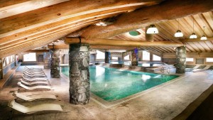 chalet-anastasia-swimming-pool